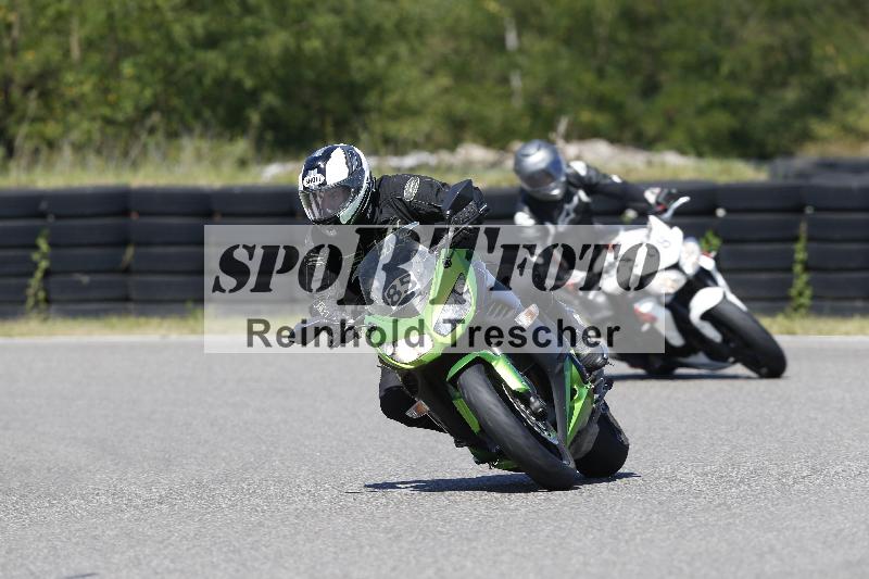 /Archiv-2025/48 25.08.2025 Cornu Master School ADR/blau-bleu/85